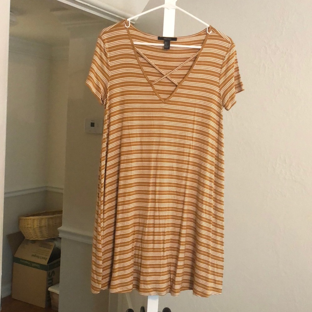 Forever 21 T-shirt dress, never worn, size M